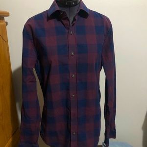 RW&CO | Burgundy & Navy Plaid Button Down Shirt | XS Slim Fit